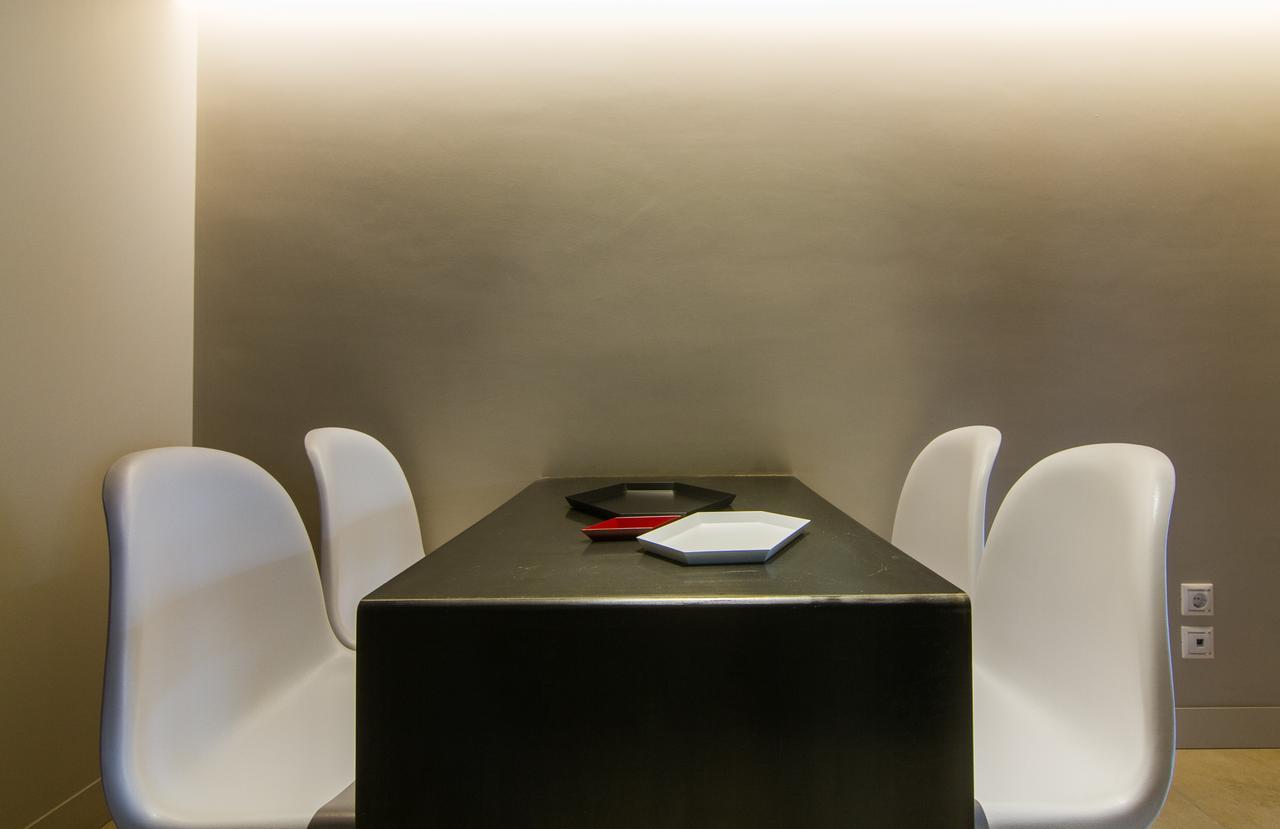 Aba Junior Apartment Veikou Street เอเธนส์ ภายนอก รูปภาพ